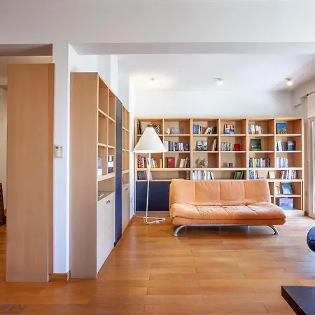 Viewscape Navarino 公寓